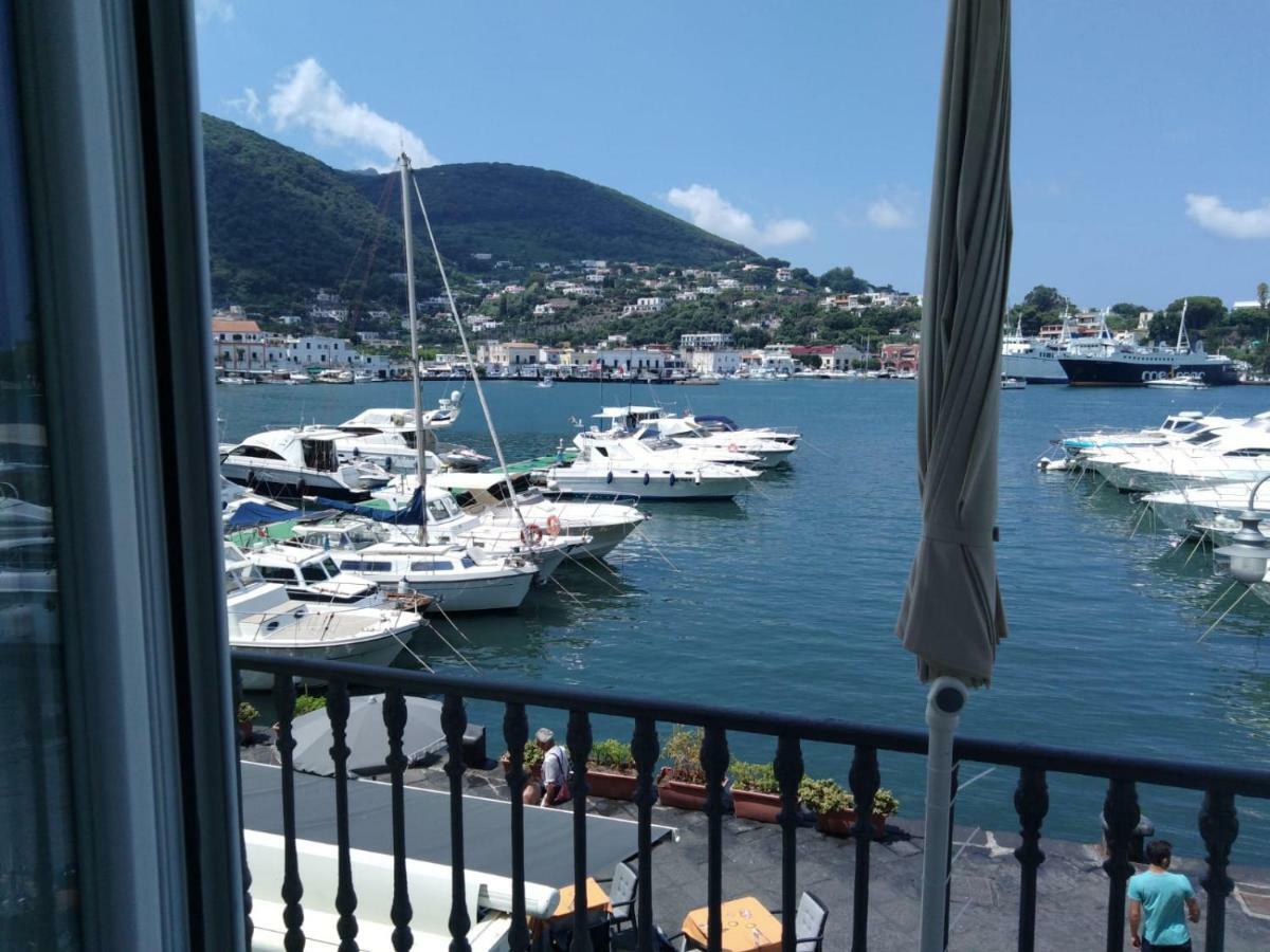 Casa Vacanze Riva Destra Ischia Exterior photo