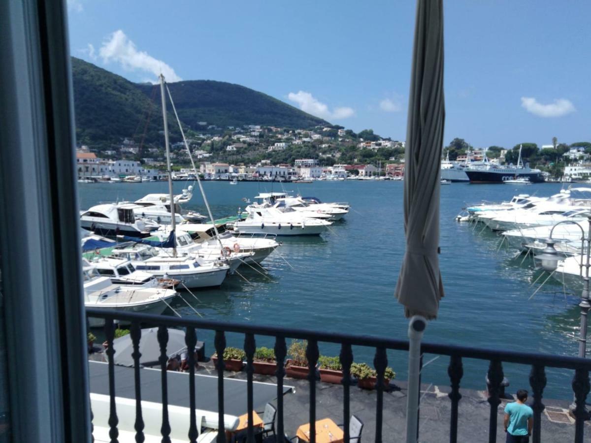 Casa Vacanze Riva Destra Ischia Exterior photo